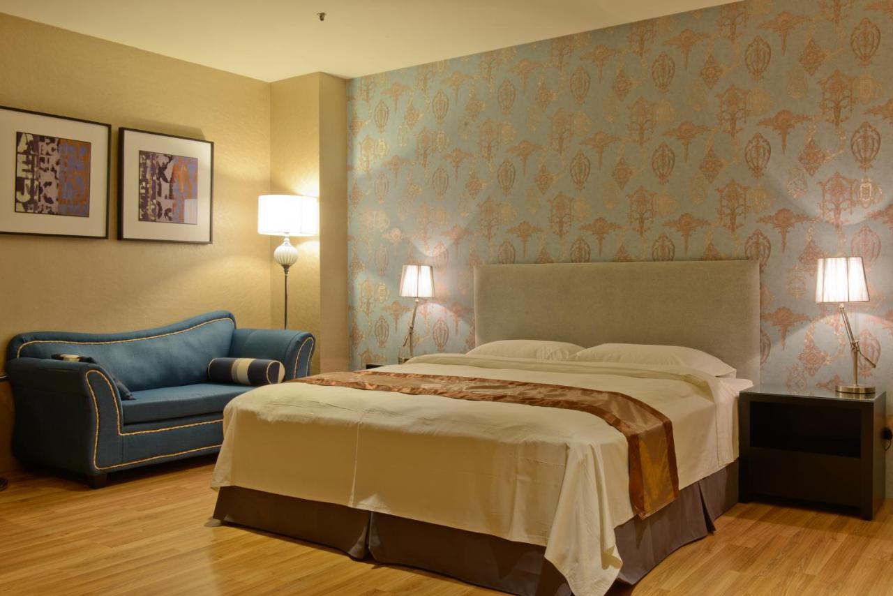 Grand Crystal Hotel Сіньчжу Екстер'єр фото