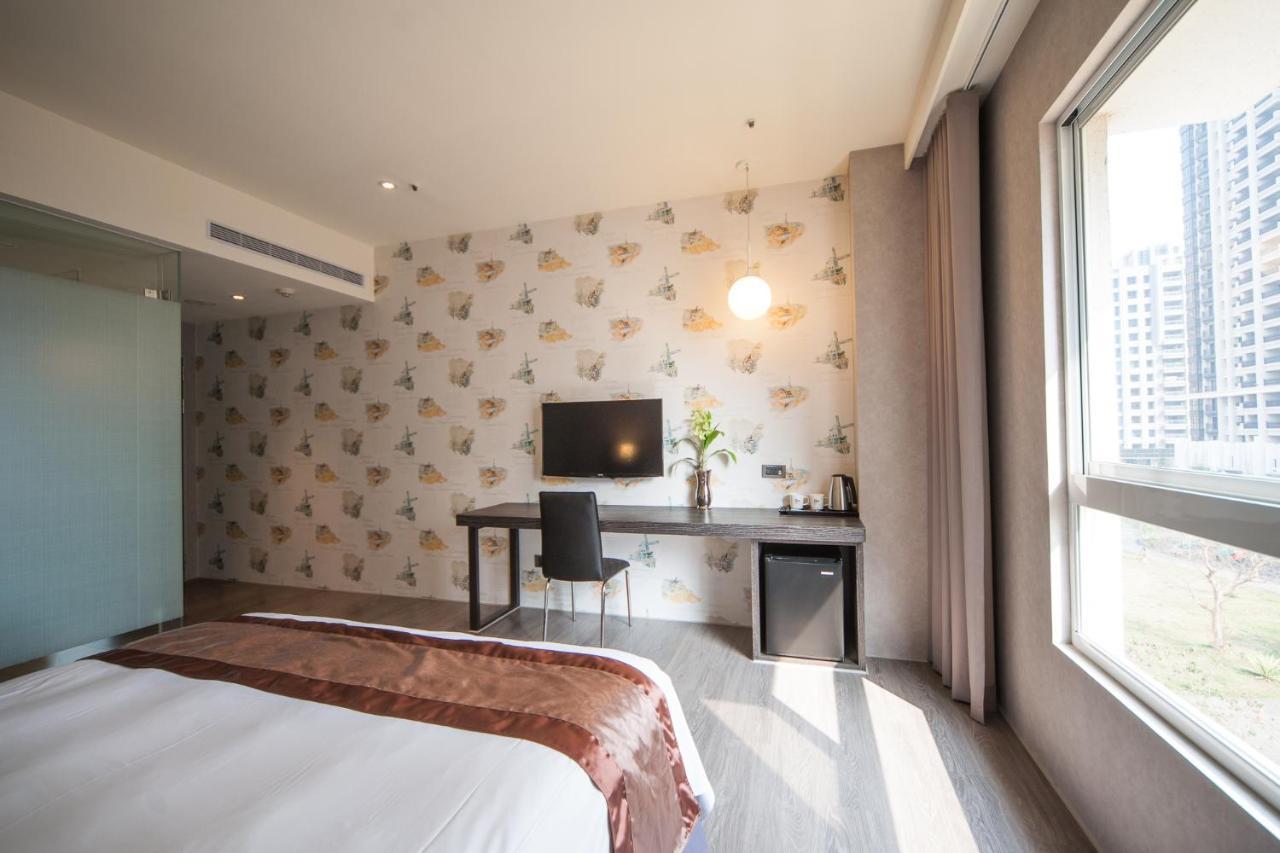Grand Crystal Hotel Сіньчжу Екстер'єр фото